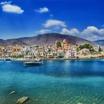 Exquisite Mykonos Superior 4 Bedroom Private Pool فيلة